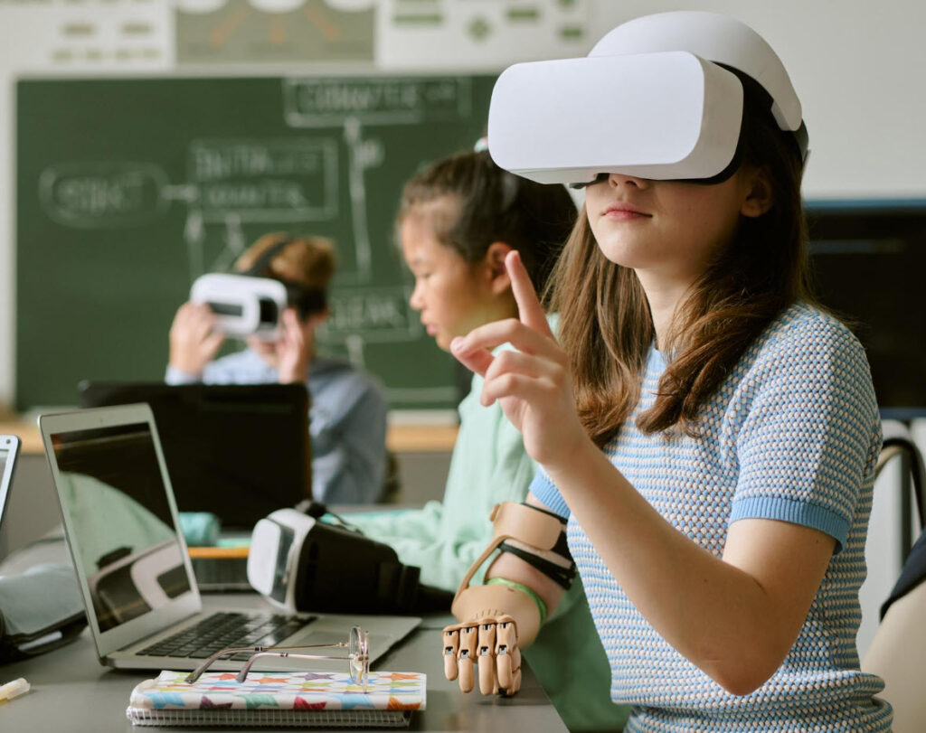 El uso de IA en clase debe considerarse como un aliado académico
